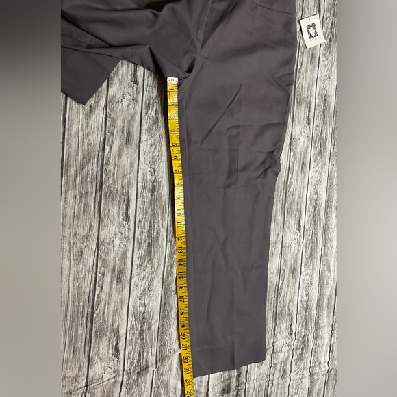 Nwt Nantucket grey Anne Klein pants - Picture 3 of 10